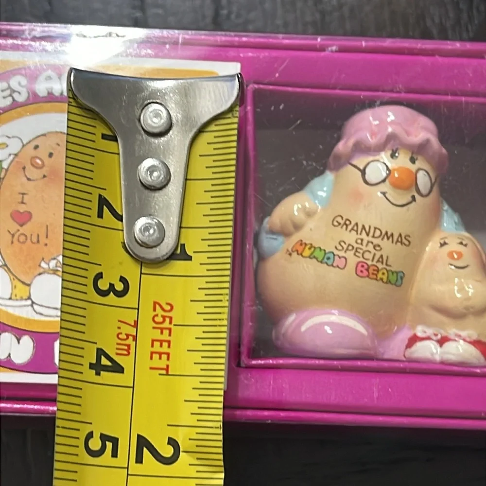 Enesco 1981 